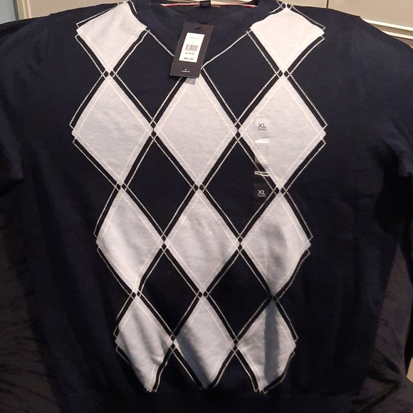 Tommy Hilfiger sweater - Picture 1 of 3